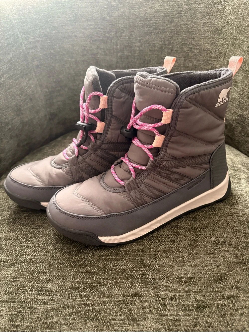 Sorel Kids Grey and Pink Toggle-Lace Winter Boots